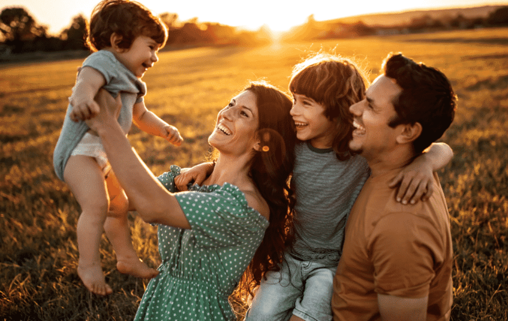 اهمیت رفتار والدین با کودکان